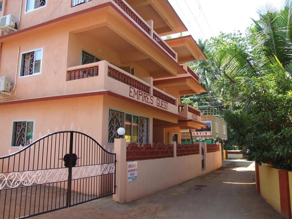 Empire Guest House Калангут Экстерьер фото